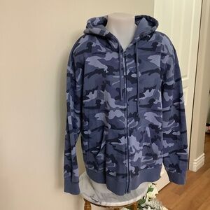 Like New Blue Camo Hoodie XL 39-41 bust